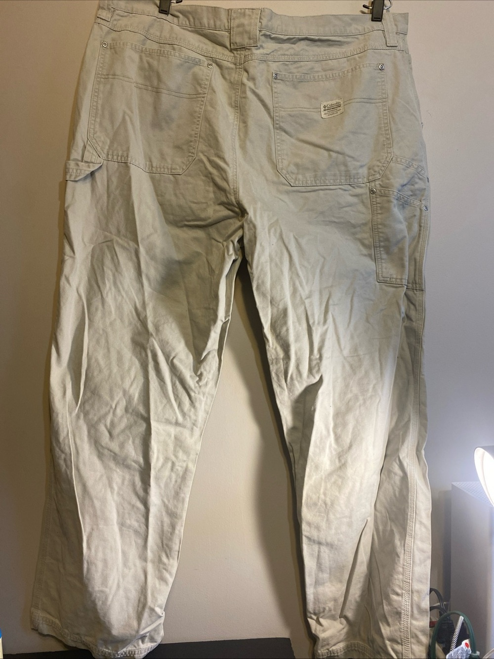 Columbia Carpenter Pants Men’s Size 44 Beige Utility Pants‎